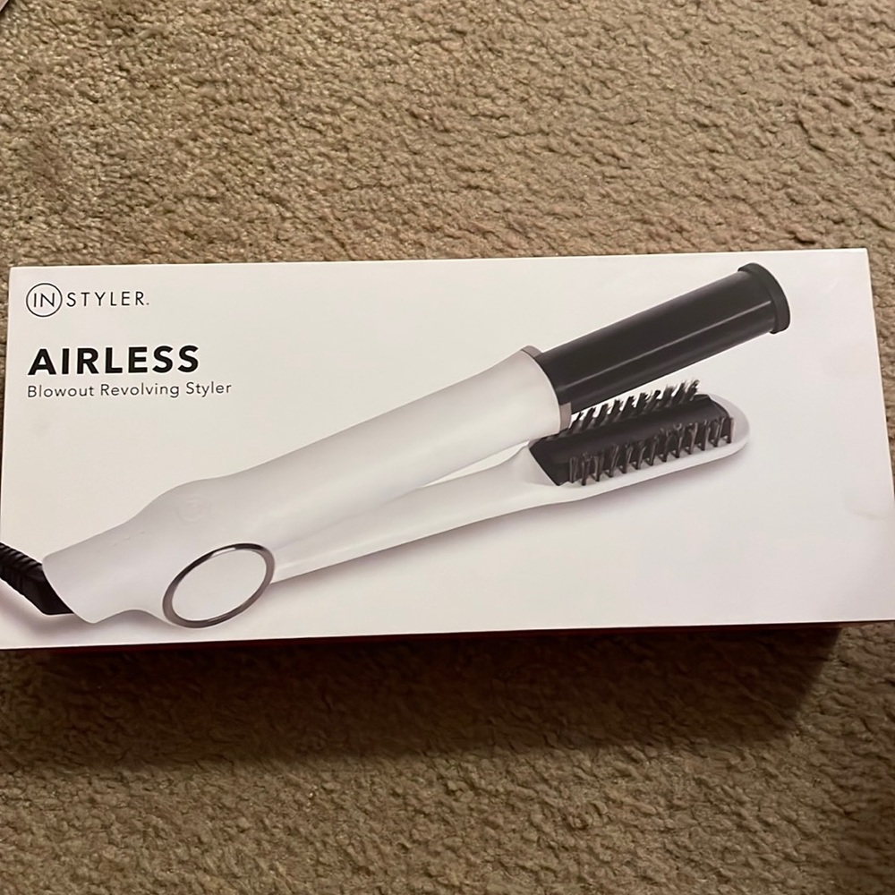 In Styler Airless Blowout Revolving Styler